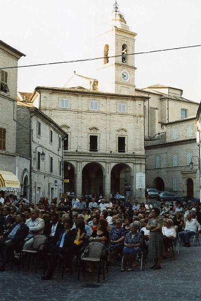 img083.jpg